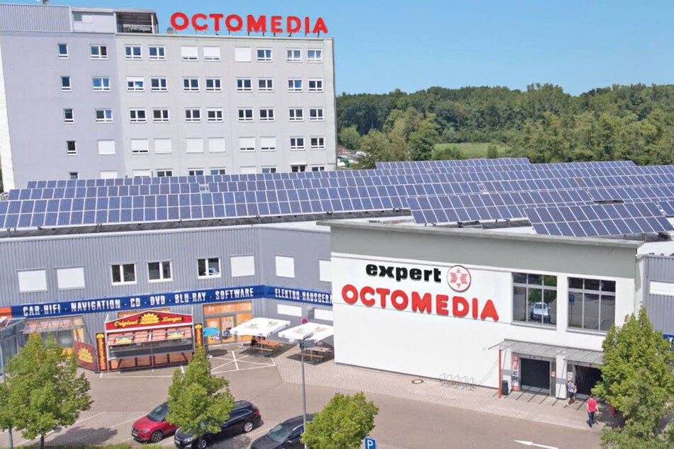 Hunderte Geräte sind am Freitag (21.3.) bei expert im Angebot