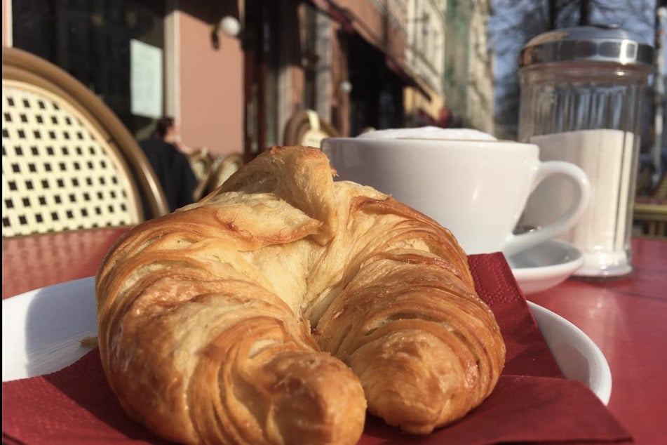 Ein Käffchen am Morgen in der Sonne, so kann der Sonntag starten!