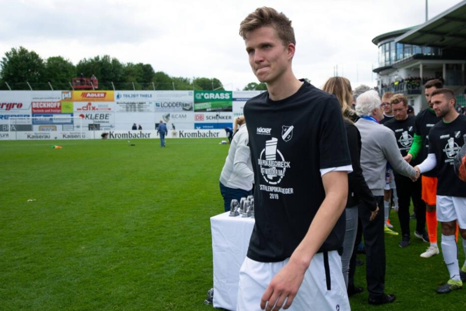 Mittelfeldspieler Fabian Kunze wechselt zum DSC.
