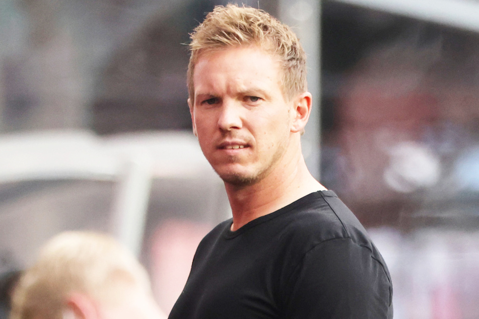 Julian Nagelsmann (34) hat mit dem FC Bayern München in der Bundesliga gegen RB Leipzig einen 4:1-Sieg feiern können.
