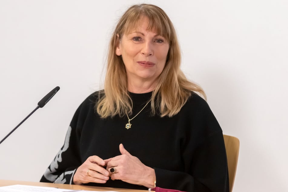 Sachsens Gesundheitsministerin Petra Köpping (62, SPD) kündigte eine Corona-Impfkampagne an.