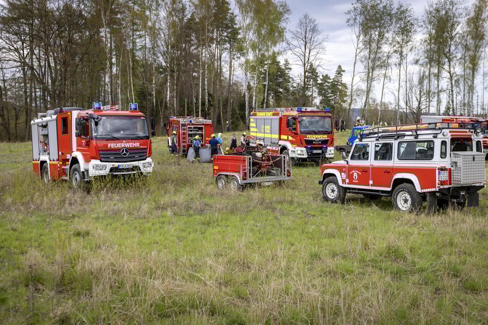 Mehrere Löschfahrzeuge waren vor Ort.