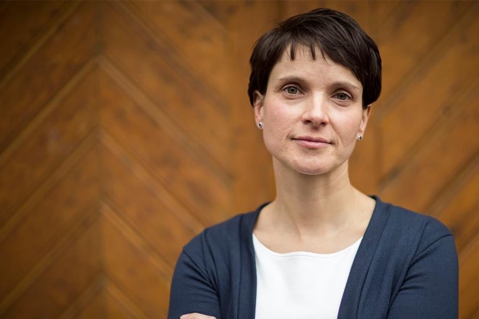 Die Staatsanwaltschaft Leipzig wirft Frauke Petry Subventionsbetrug, Steuerhinterziehung und Untreue vor.