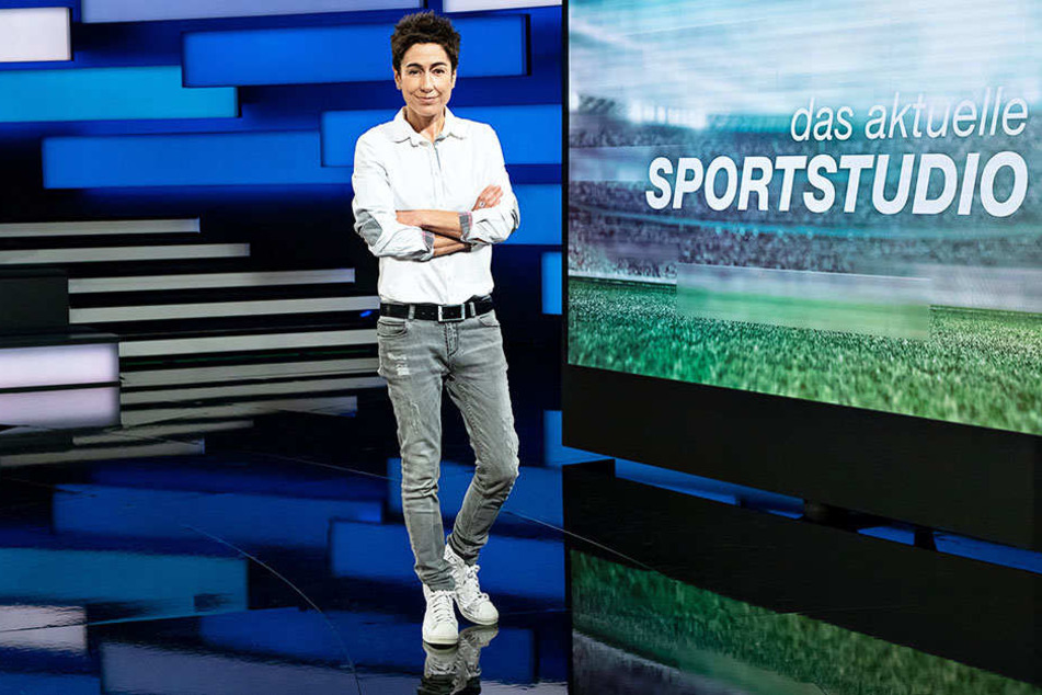 Sicher und souverän führte Dunya Hayali durch das ZDF-Sportstudio. So richtig Spannung kam dadurch nicht auf.