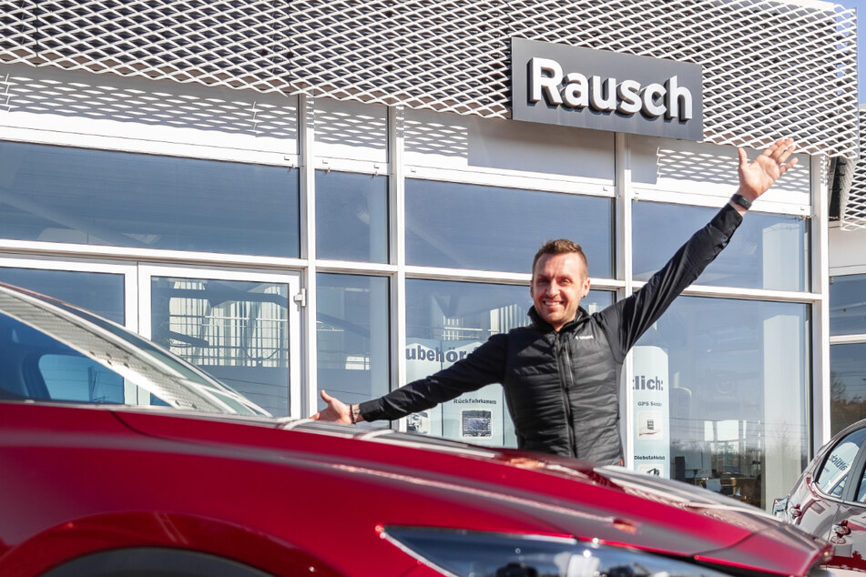 Verkaufsleiter Martin vom Autohaus Rausch im Interview