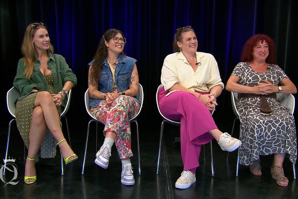 Die restliche Woche über dürfen Julia, Nadja, Franziska und Daniela (v.l.) in Stuttgart shoppen.
