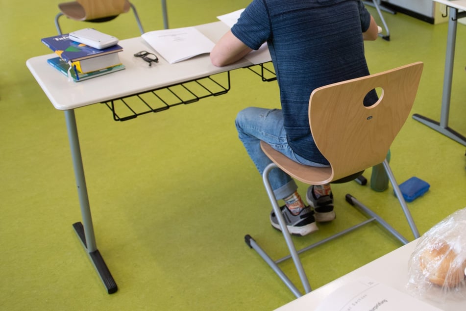 Der Landesschülerrat hat das Kultusministerium aufgefordert, die Aufgaben des Mathe-Abiturs zu überprüfen.
