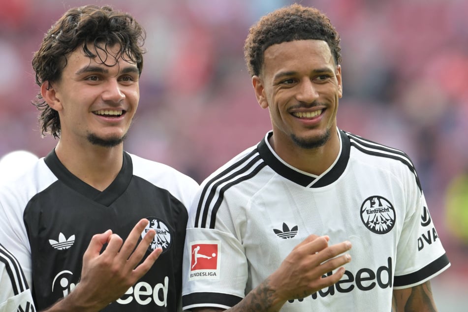 Eintracht-Verteidiger Jeremiaha Maluze (21, r.) wird bis auf Weiteres verletzt ausfallen.