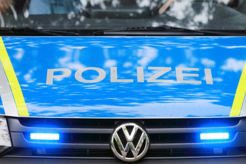 Die Polizei durchsuchte die Region um den Fundort der Leiche.