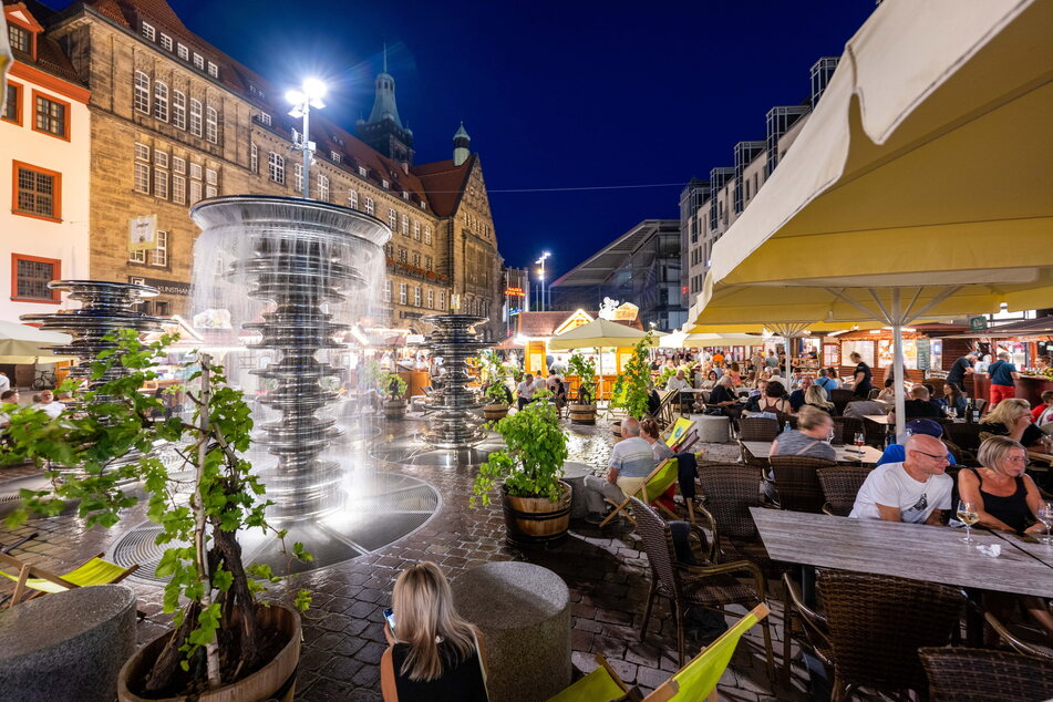 In Chemnitz findet das 34. Weinfest statt.