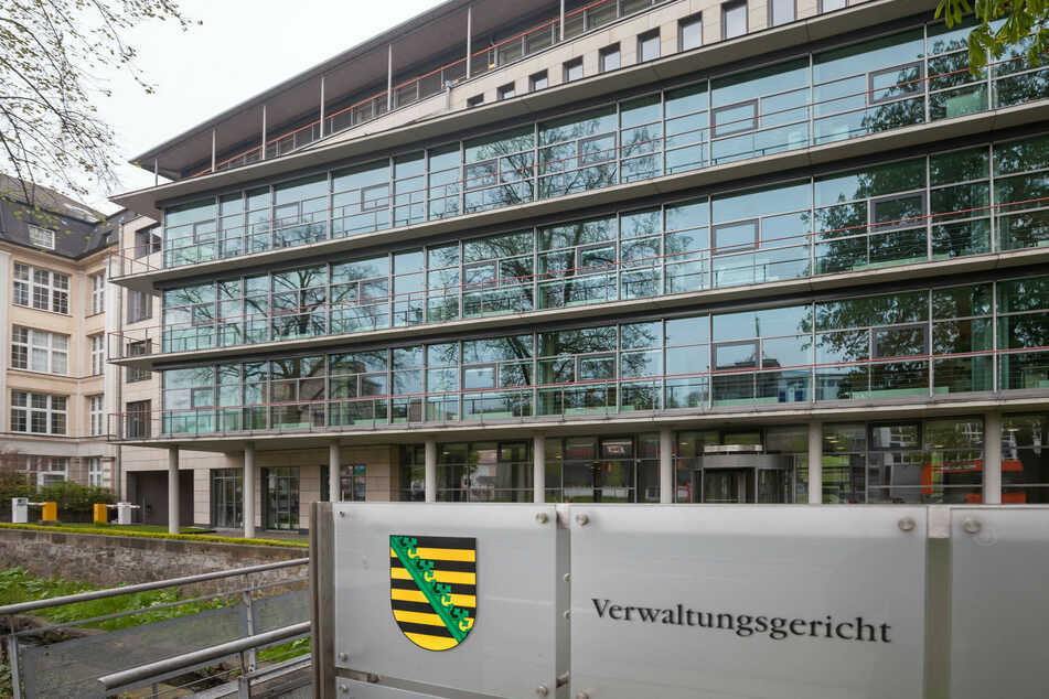 Das Verwaltungsgericht in Chemnitz. In gesamt Sachsen werden immer mehr Klagen mit Bezug zum Coronavirus verhandelt.