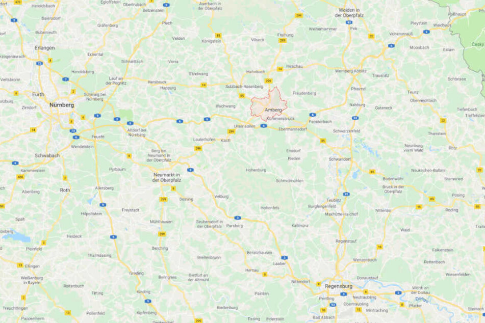 In Amberg in Bayern ist es zu mehreren Übergriffen von Asylbewerbern auf Passanten gekommen.