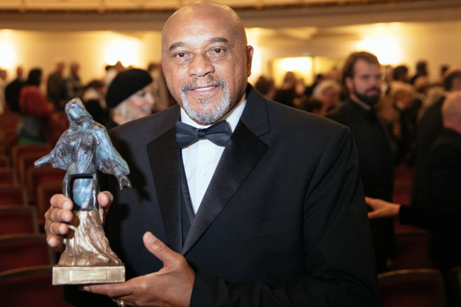 In diesem Jahr bekam der frühere Olympiasieger Tommie Smith (74) den Dresdner Friedenspreis.