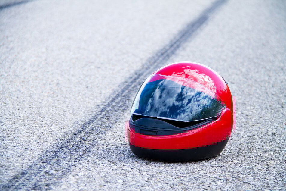 Ein Motorradfahrer wurde bei einem Unfall im Südharz schwer verletzt. (Symbolfoto)