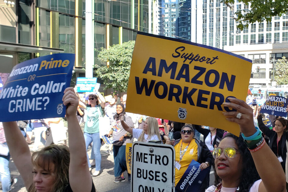 Teamsters march on Amazon HQ in Seattle: "We're ready for the fight"