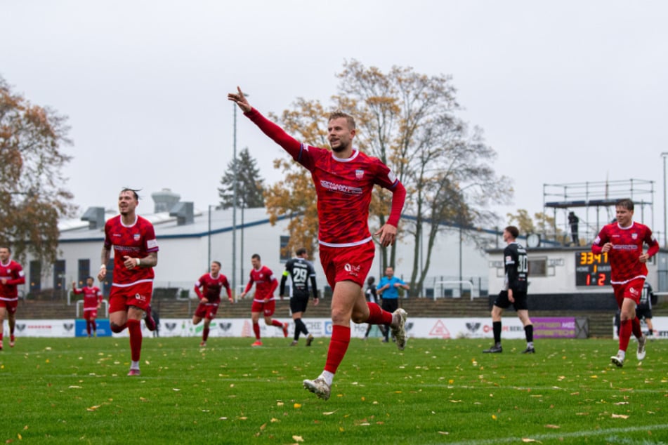 Max Somnitz köpfte den FSV zur Halbzeitpause in Führung.