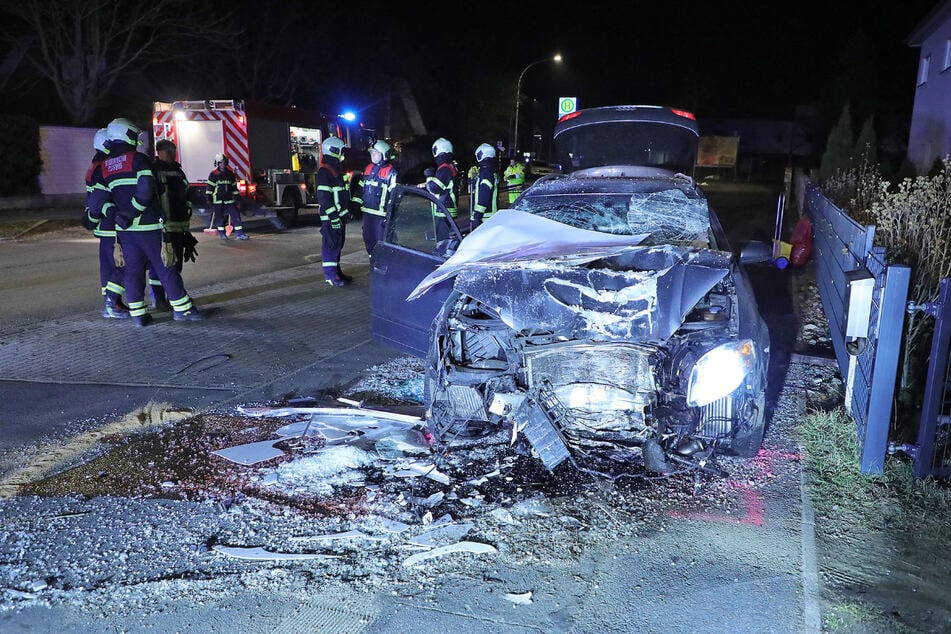 Am Unfallwagen entstand Totalschaden.