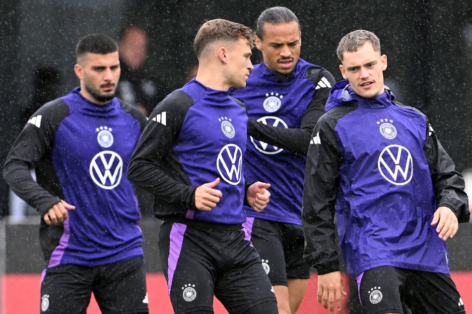 Wer die Herren Undav, Kimmich, Sané und Wirtz (v.l.n.r.) am Sonntag sehen will, muss DAZN oder RTL einschalten.