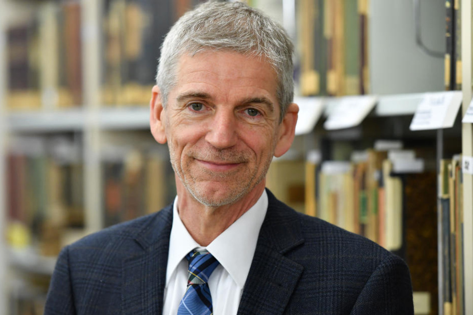 Der Präsident des Thüringer Oberlandesgerichts, Stefan Kaufmann, fordert mehr Geld für junge Juristen.
