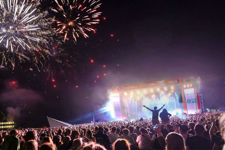 Feuerwerk und großer Knall: Beim Kosmonaut-Festival am Wochenende in Rabenstein hatten viele Fans auf einen anderen geheimen Headliner gewettet.