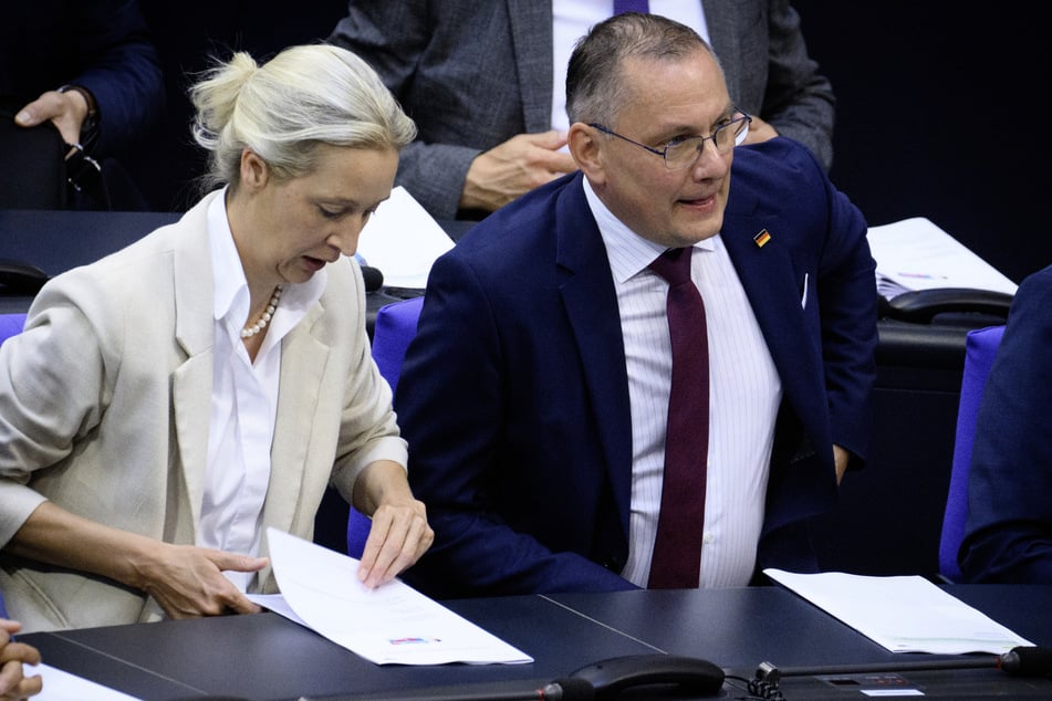 Die AfD-Landeschefs Alice Weidel (47) und Tino Chrupalla (51) hatten von Vincentz gefordert, den Landesparteitag in Marl abzubrechen - vergebens. (Archivbild)