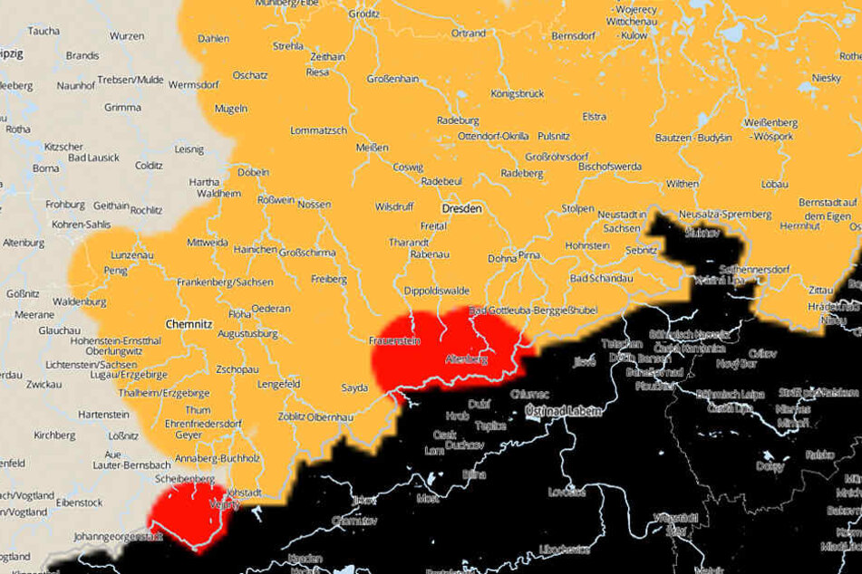 Die Sturmwarnung gilt für Teile des Erzgebirges. Auch im übrigen Sachsen kann es zu heftigen Windböen kommen.