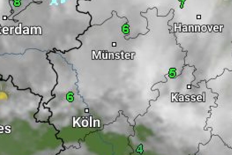 Der Deutsche Wetterdienst kündigt milde Temperaturen und Schneeregen an.