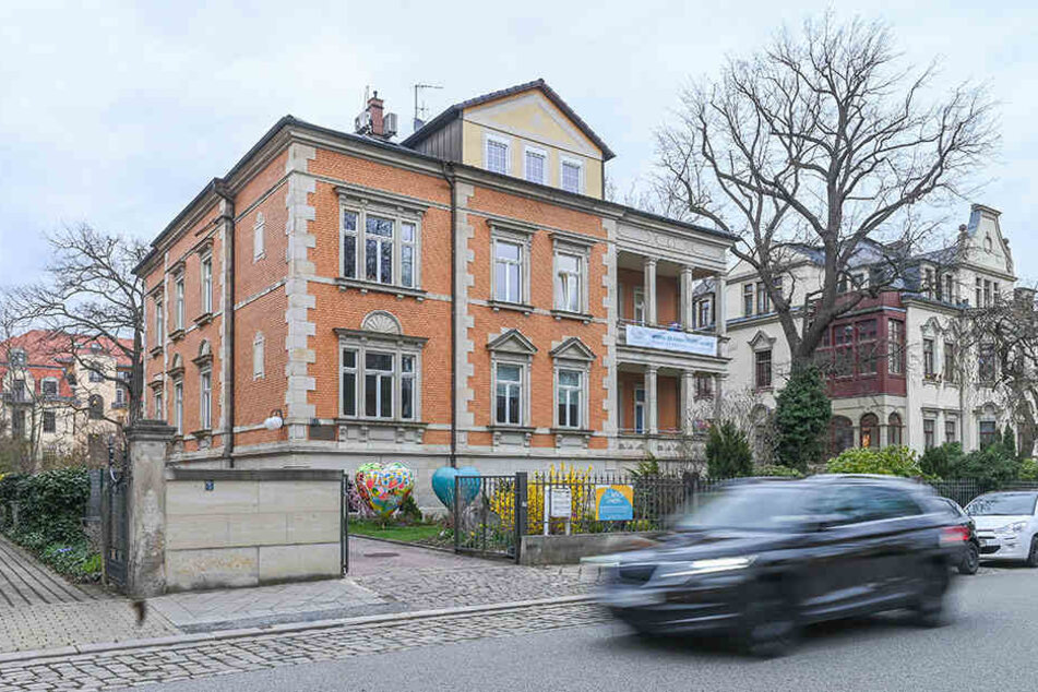 Der Verein Sonnenstrahl betreut in seinem Haus in der Goetheallee krebskranke Kinder, Jugendliche und ihre Familien.