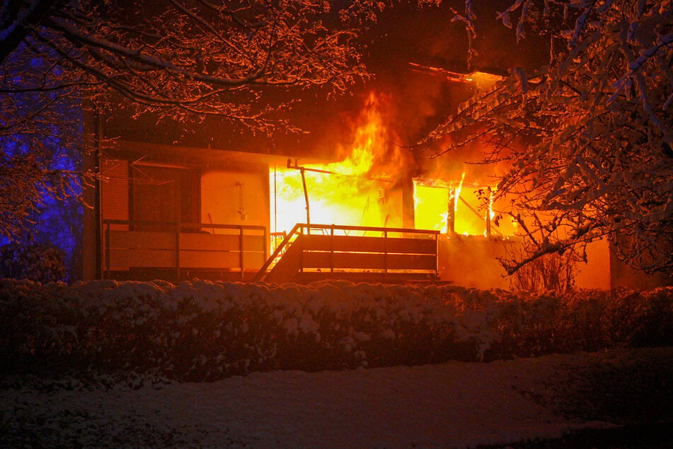 Lichterloh stand eine Weilheimer Wohnung in Flammen.