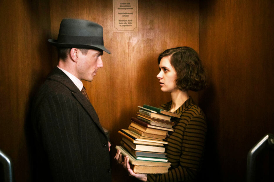 Charlotte Ritter (Liv Lisa Fries) und Gedeon Rath (Volker Bruch) lernen sich in Staffel drei näher und besser kennen.