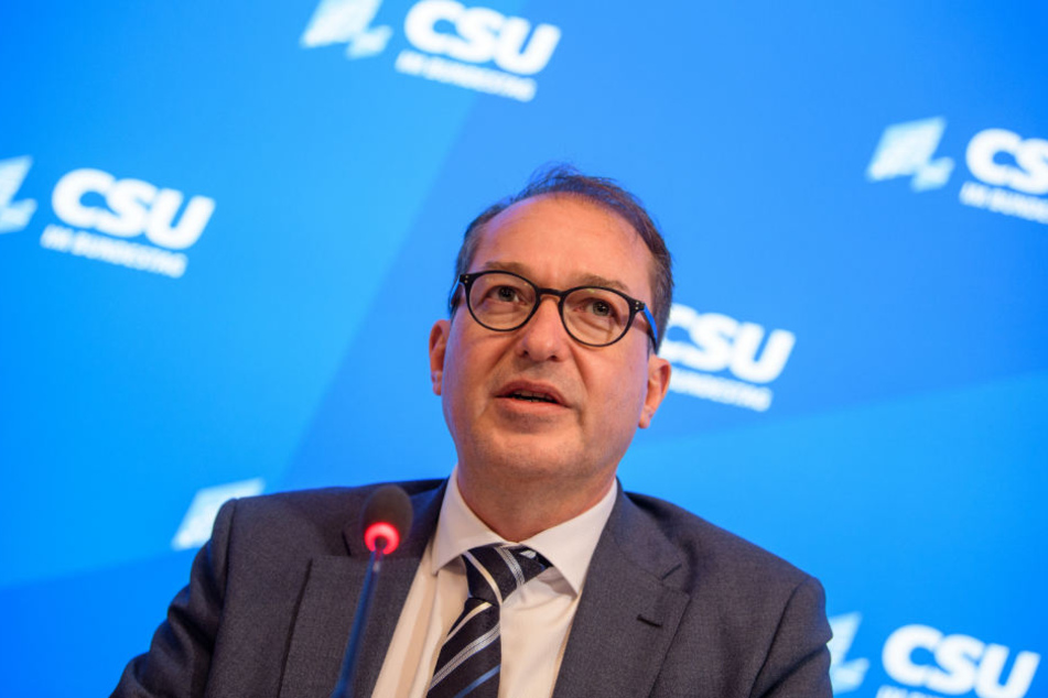 Alexander Dobrindt hält eine Debatte über die Kanzlerkandidatur für verfrüht.