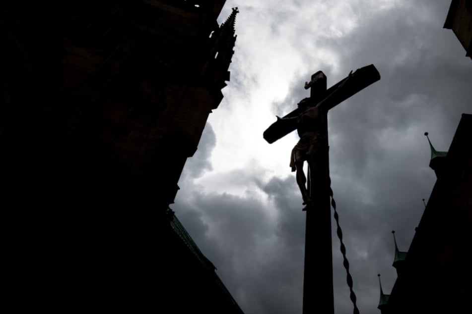 Kinderpornografie! Bewährungsstrafe für Priester aus dem Bistum Erfurt