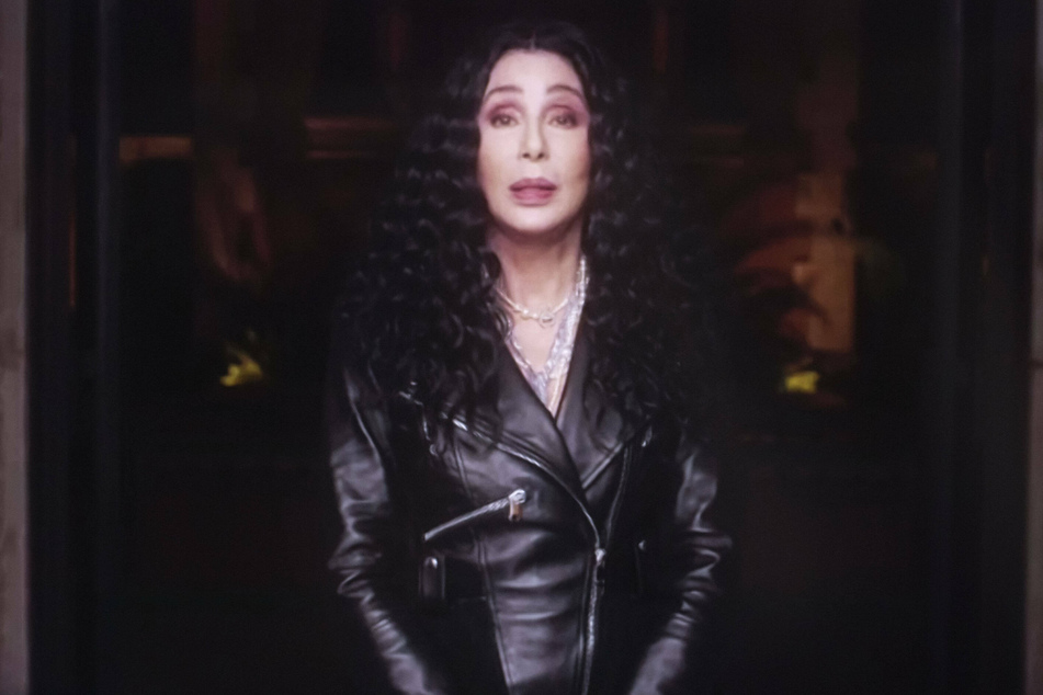 Cher apologized after her tweet about the death of George Floyd sparked a backlash on Twitter.