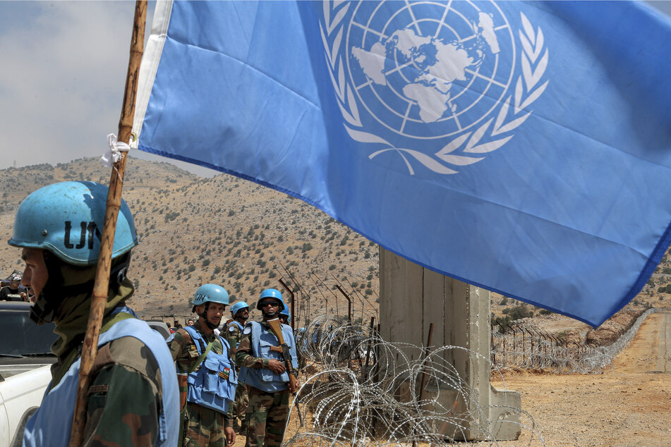 UN-Friedenstruppen des indischen Kontingents sichern die libanesische Grenze zu Israel.