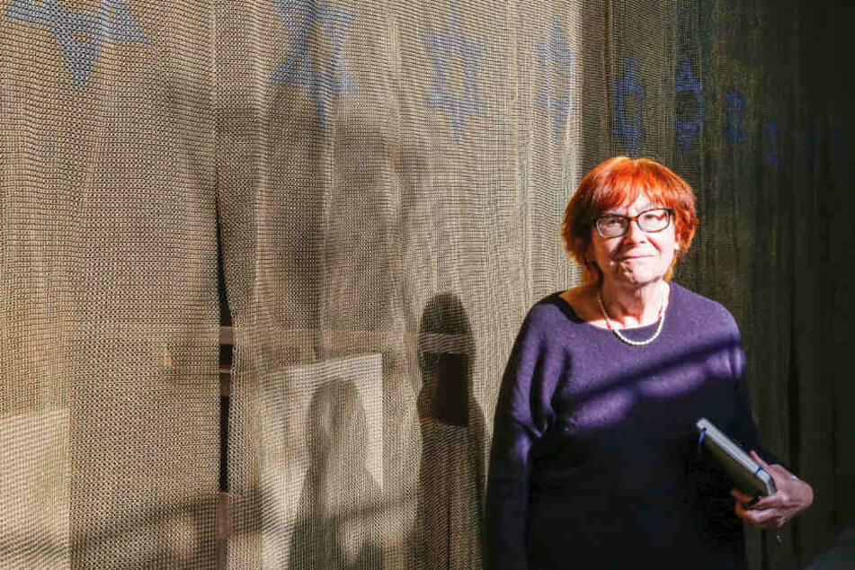 Nora Goldenbogen verweist auf den engen Bezug des Areals zur jüdischen Geschichte.