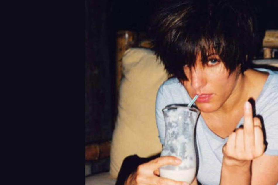 Birgit Schrowange: F*** Euch! Erkennt Ihr die RTL-Vorzeige-Moderatorin auf diesem Foto?