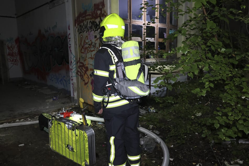 In einem leer stehenden Gebäude in der Altchemnitzer Straße kam es zu einem Brand.