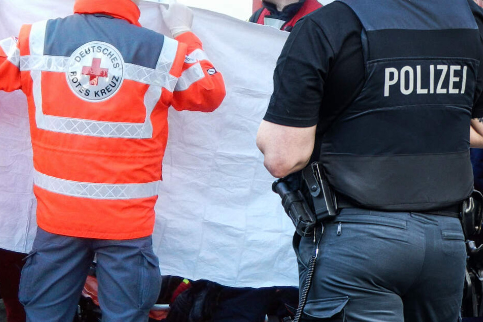 Für den 18-jährigen Biker kam jede Hilfe zu spät (Symbolbild).