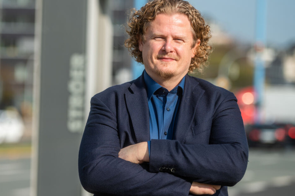 Lars Fassmann (41) schimpft: "Thema verschlafen!"