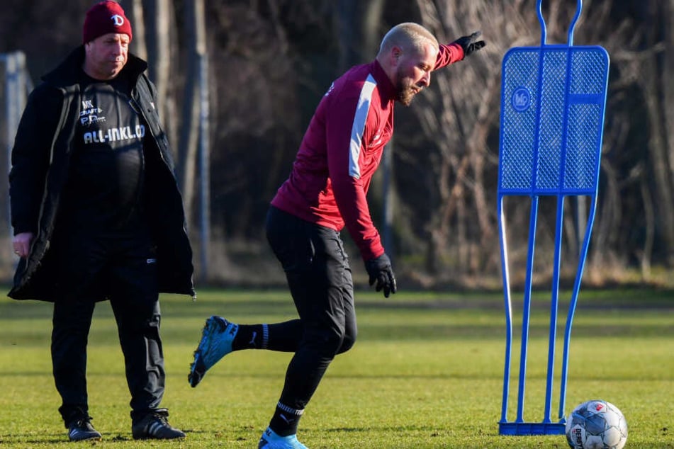 Dynamo-Trainer Markus Kauczinski (l.) dürfte es herzlich egal sein, welche Haarfarbe Patrick Ebert derzeit trägt. Hauptsache, der Routinier liefert auf dem Platz ab.