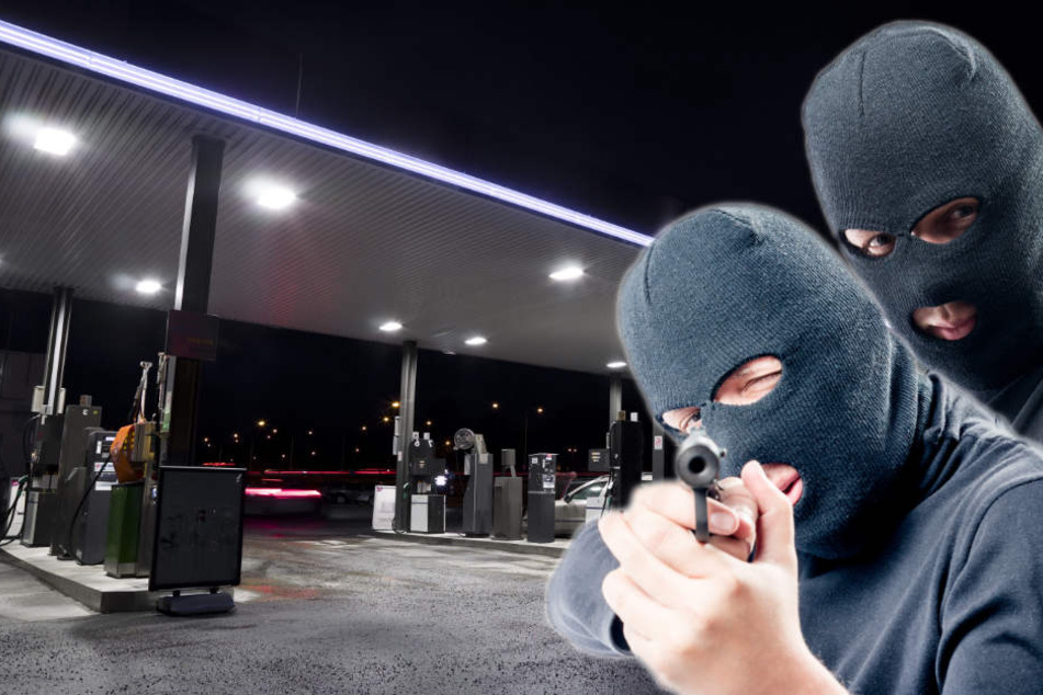 Mit einer Pistole bedrohten sie den Angestellten. (Symbolbild)