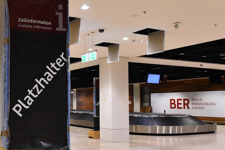 Die Gepäckausgabe im Flughafen Berlin-Brandenburg in Schönefeld. Wann werden hier die ersten Koffer über das Band rollen?