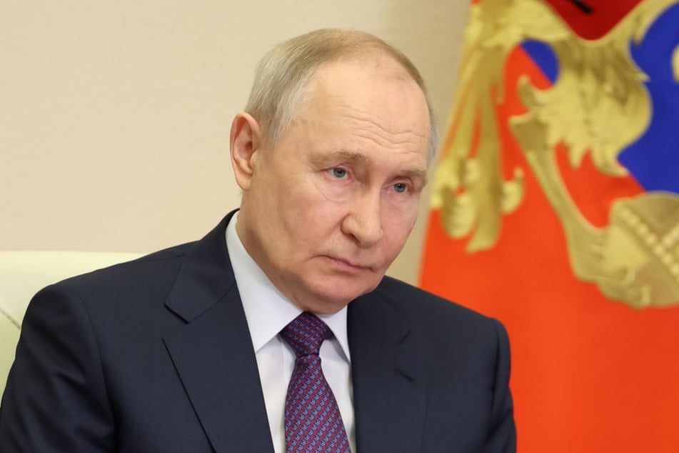 Der russische Präsident Wladimir Putin (73) will Frieden - im Iran.