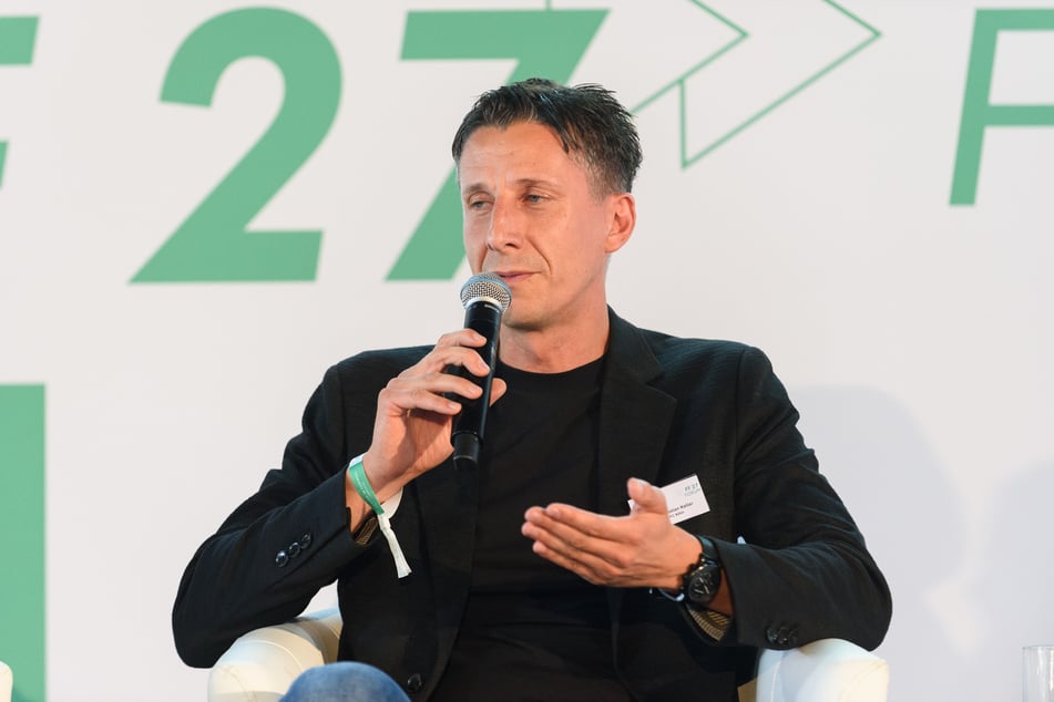 FC-Sportchef Christian Keller (47), hier bei einer DLF-Versammlung 2022, stand den FC-Mitgliedern beim Stammtisch Rede und Antwort.