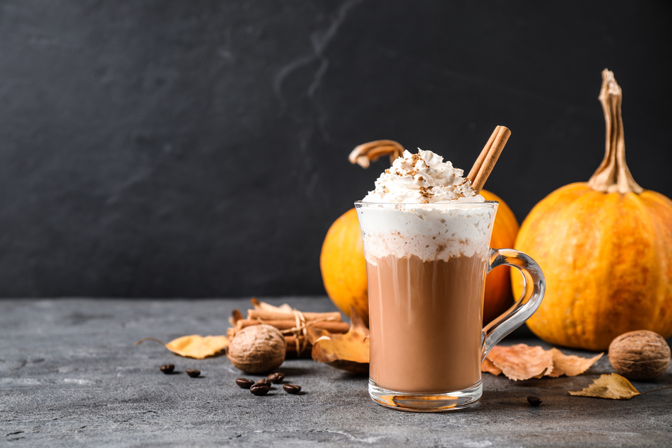 Watch out, pumpkin spice — Lush's Cardamom Coffee fragrance is going to be  our favorite fall scent