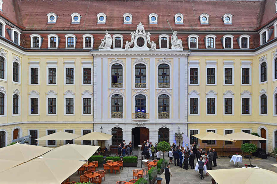 Hier nächtigte der 43-Jährige: In der Kempinski-Kronprinzensuite.