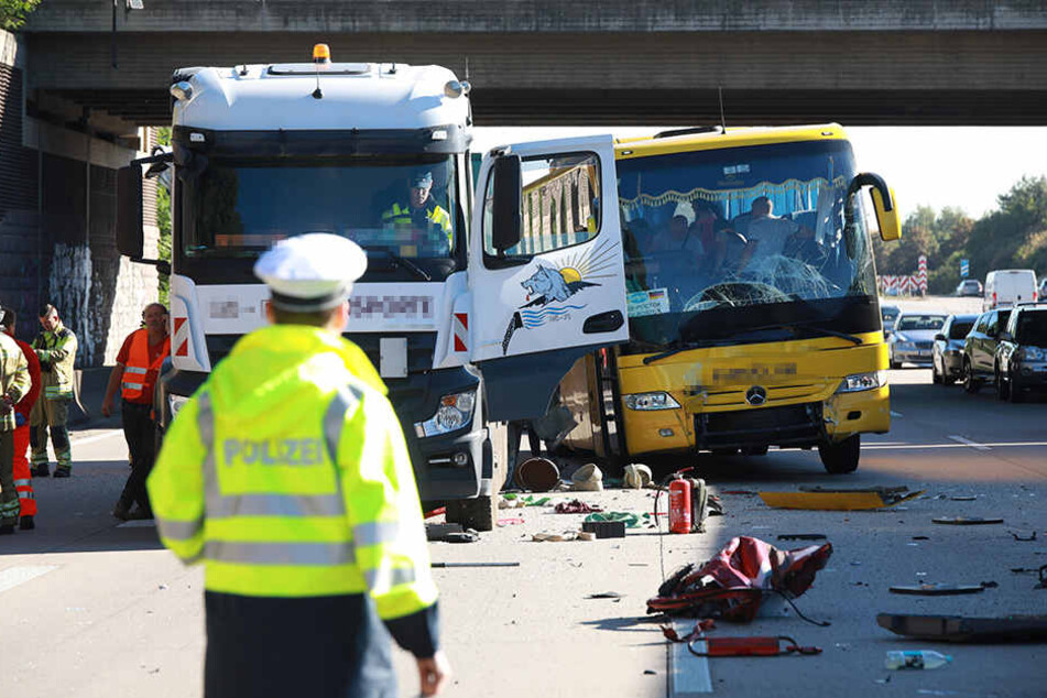 Die A4 in Richtung Dresden wurde voll gesperrt.