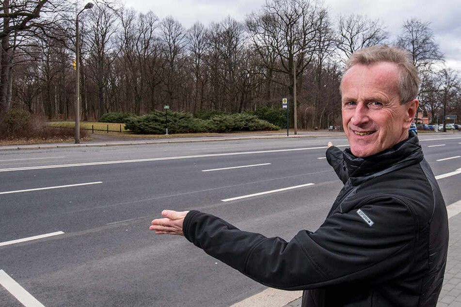 Dietmar Holz (58) will die Parkeisenbahn bis zur Leipziger Straße verlängern.