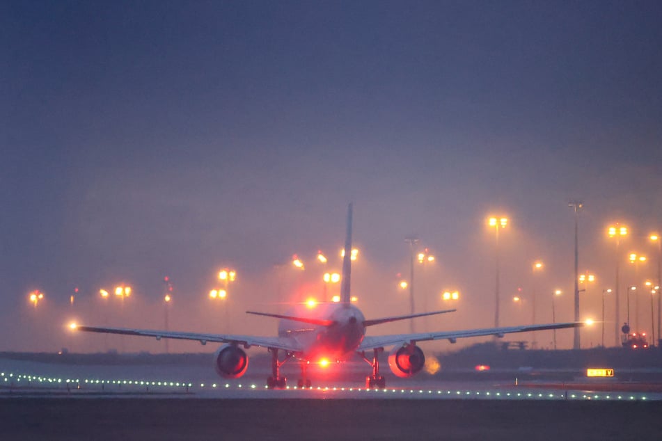 Airlines auf dem Rückzug: Gesellschaften wie Ryanair oder Eurowings strichen zuletzt zahlreiche Verbindungen. (Symbolfoto)