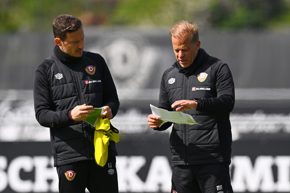 Co-Trainer Florian Junge (37, l.) und Chef Markus Anfang (49, r.) schauen nur auf die nächsten fünf Spiele.